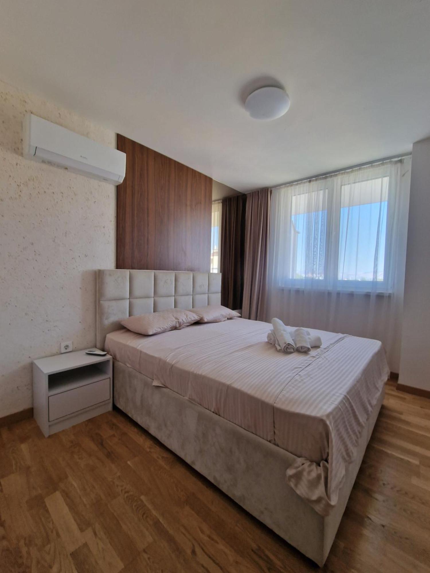 Petkov5Ki.Luxuryapartments Скопье Номер фото